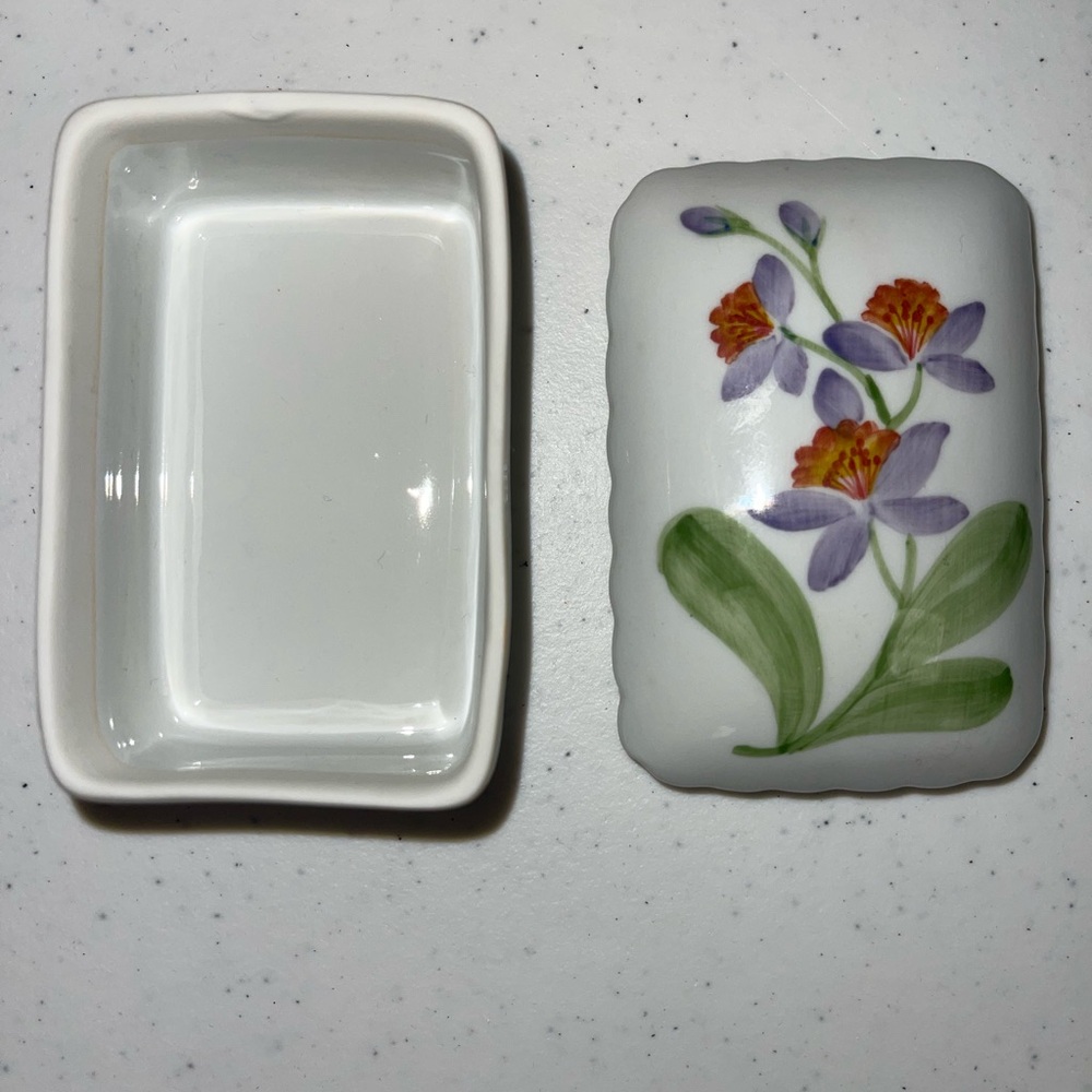 Small trinket box floral - Picture 2 of 7